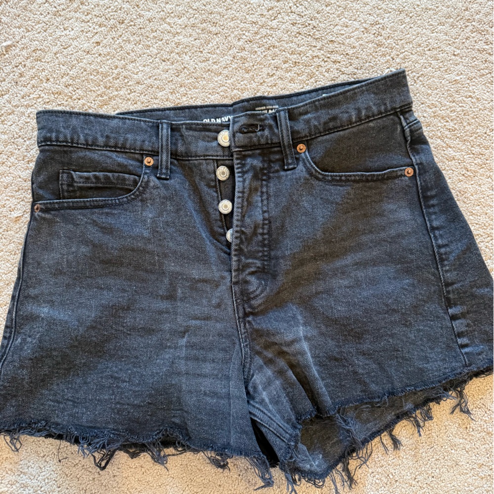 Old Navy Women’s High-Rise Black Denim Cutoff Shorts